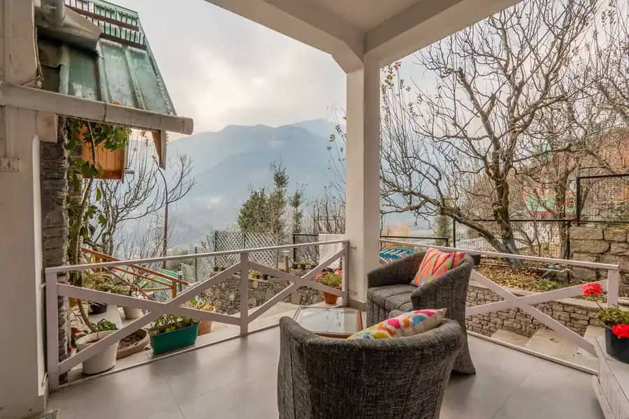 4 Rooms @ Tulip Terraces