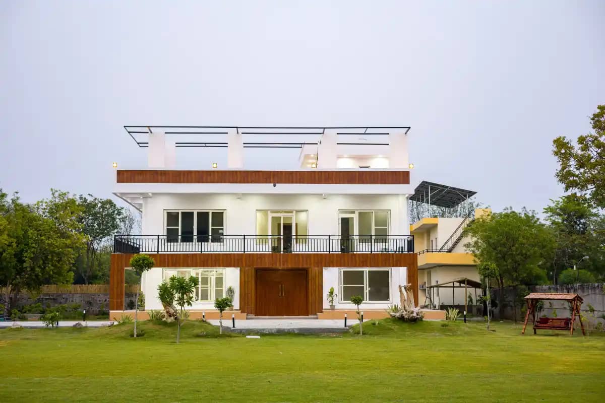 Amber Villa