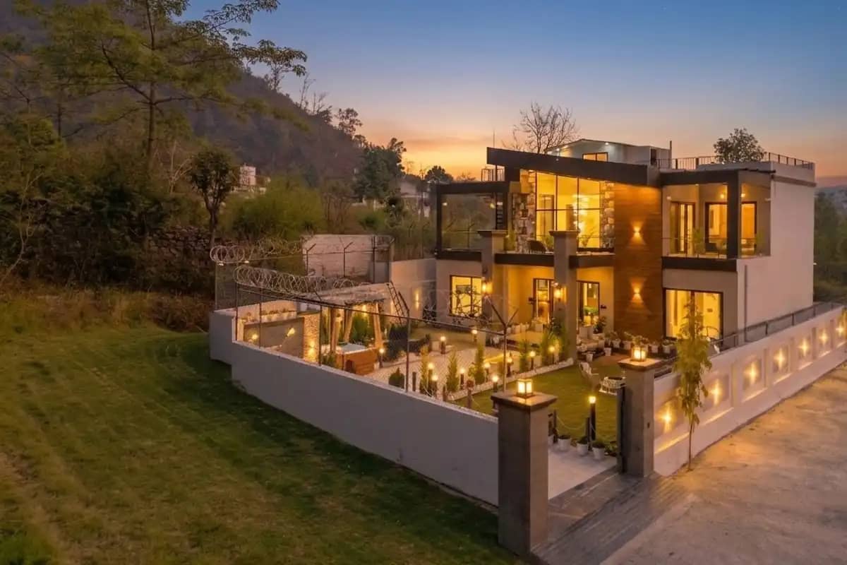 AVASAA - The House In The Wild