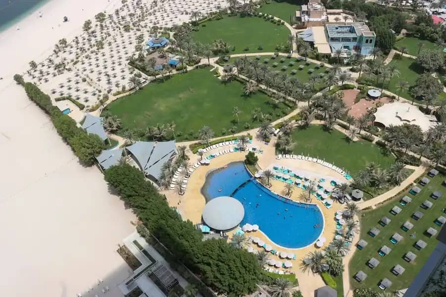 Beachfront One JBR Sea Palm Views