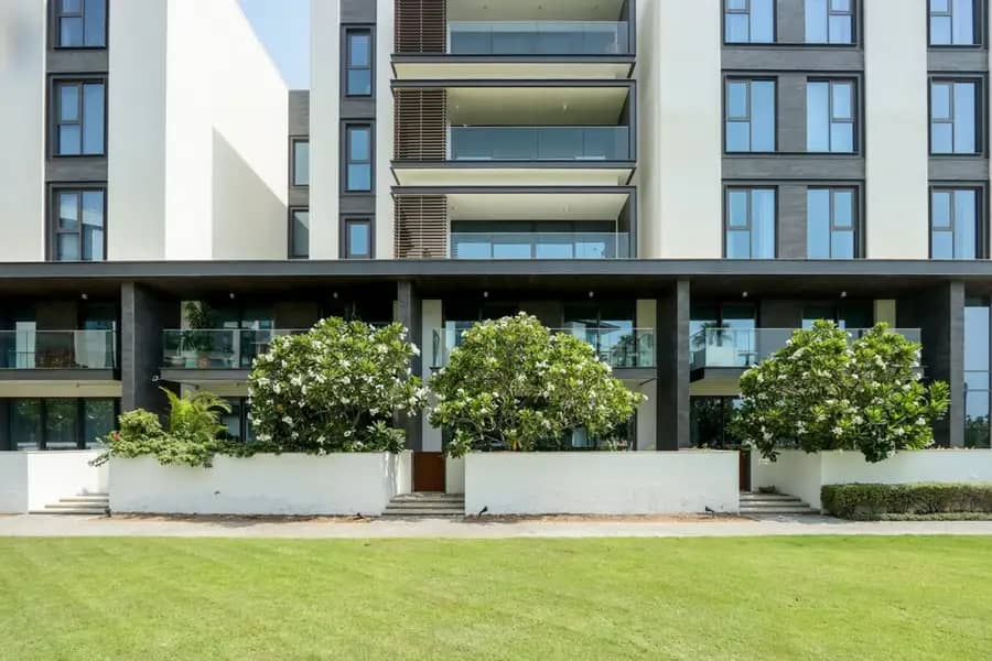 Beachfront Ultra 4BR Duplex