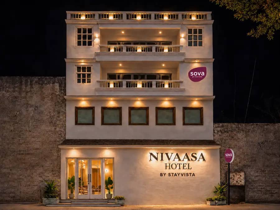 Executive Rooms @ SOVA at Nivaasa 5 Mins from Golden Temple