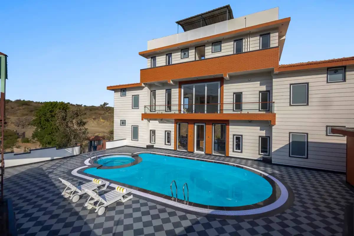 Godan Terra Cove