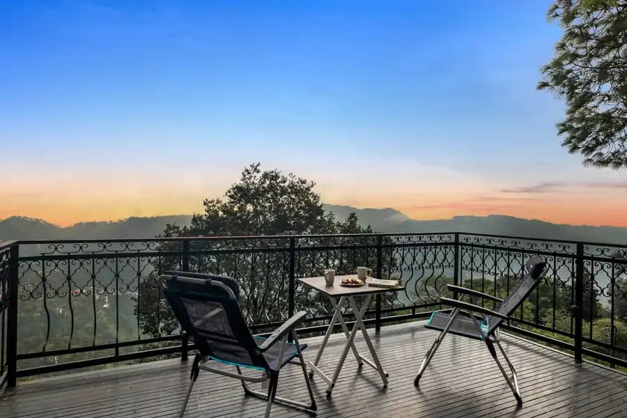 Gulposh Villa