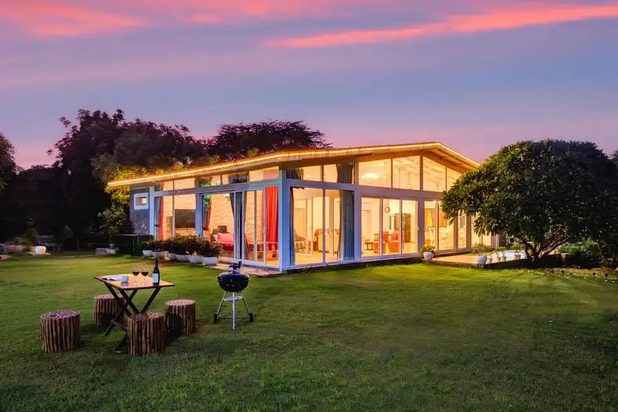 Idyllic Farmhouse - A Glasshouse