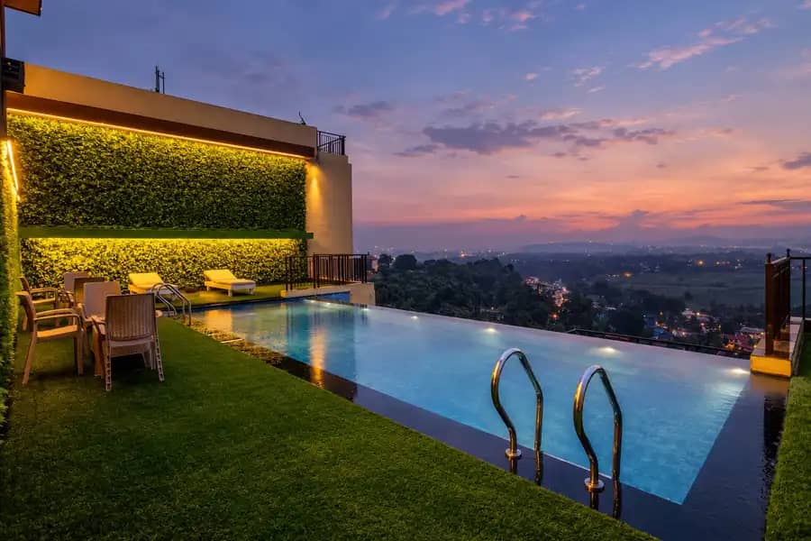 Junior Suites @ SOVA At Encore Suites - Dona Paula