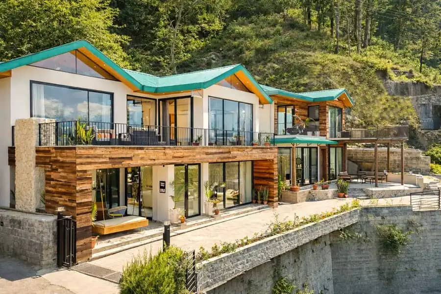 Louise Cottage W/ Outdoor Jacuzzi