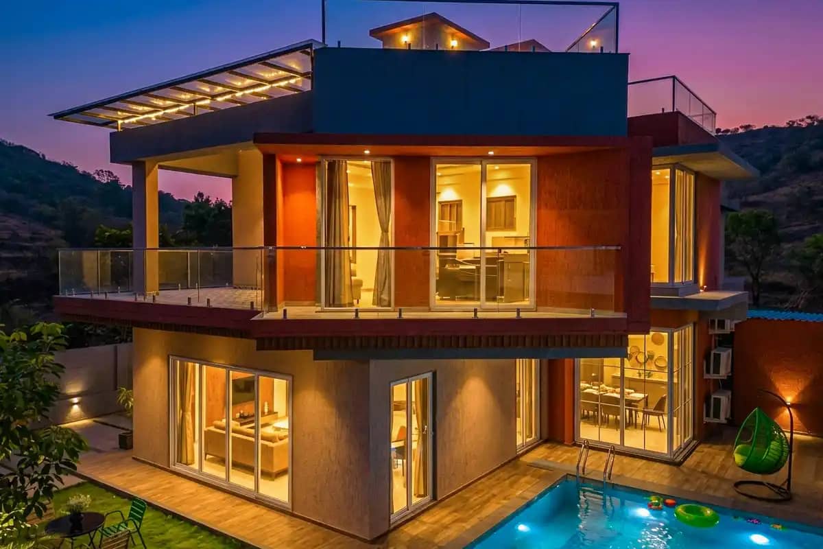 Mikasa Villa w/ Multipurpose court