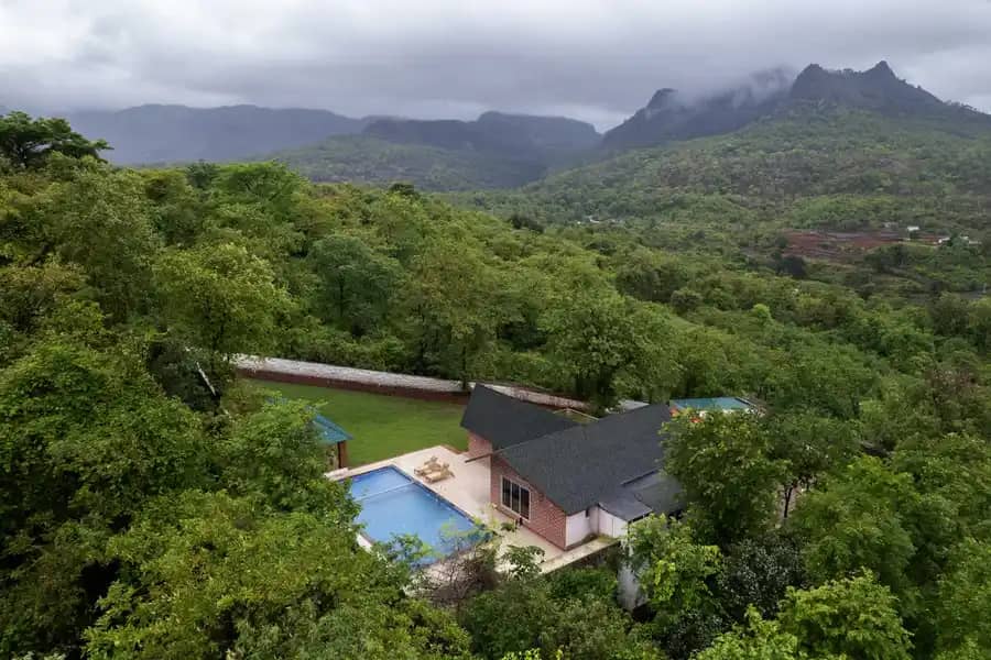 Milestone Villa - Khopoli