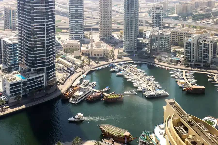 Modern 2BR in Shams