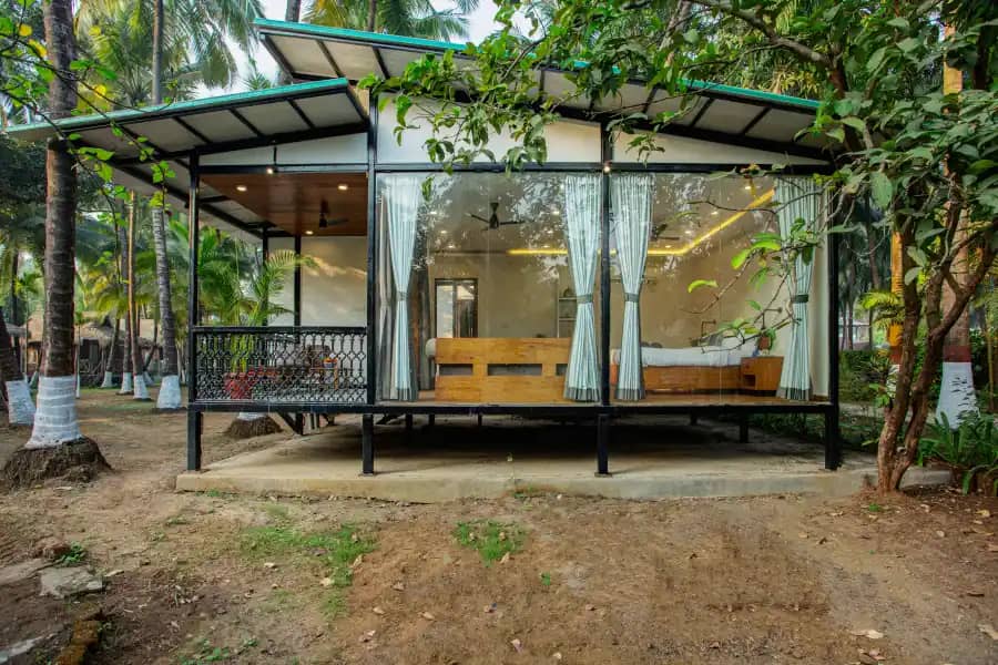 SaffronStays Aquamarina Retreats