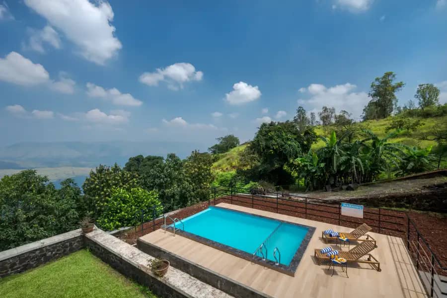 SaffronStays Aurelia