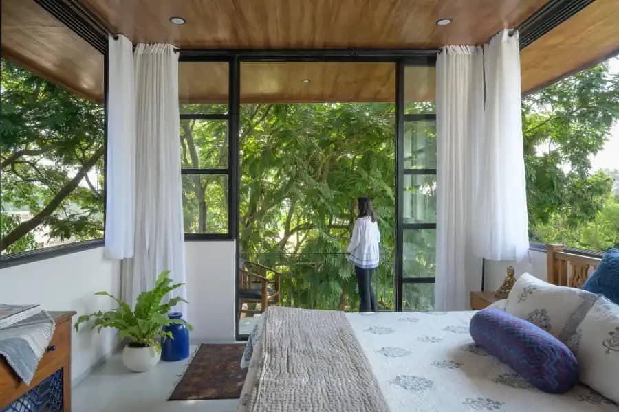 SaffronStays Jade