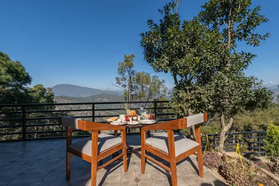 SaffronStays Nirvana