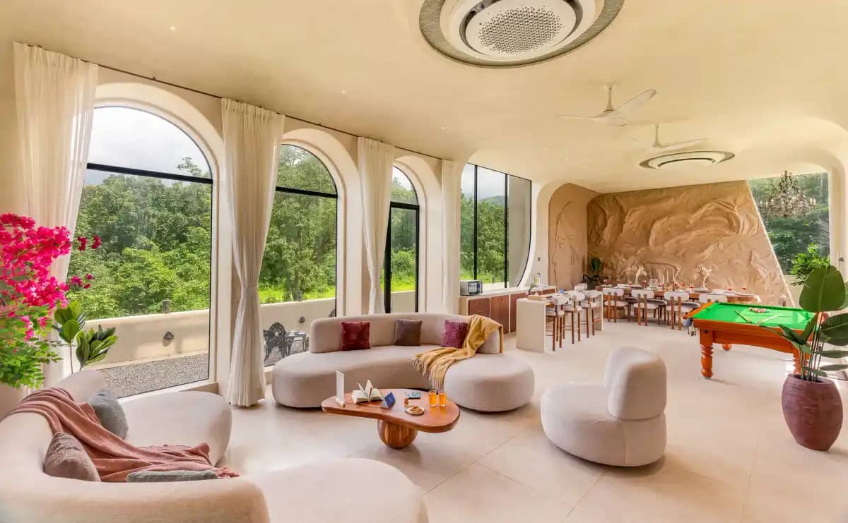 SaffronStays Roman Holiday