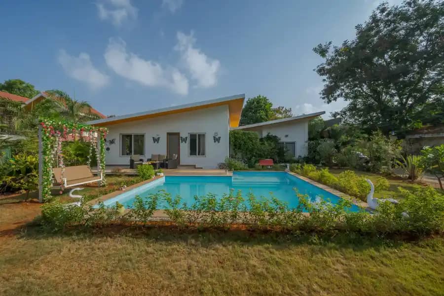 SaffronStays Roselle