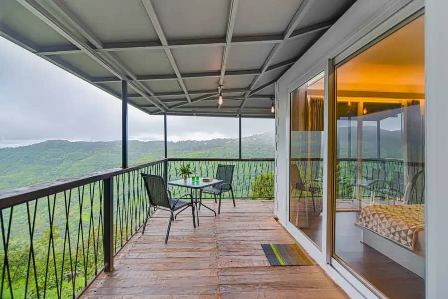 SaffronStays Verandah