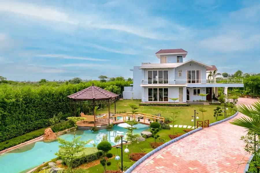 Sapphire @ Serenity Farms w/ Pool