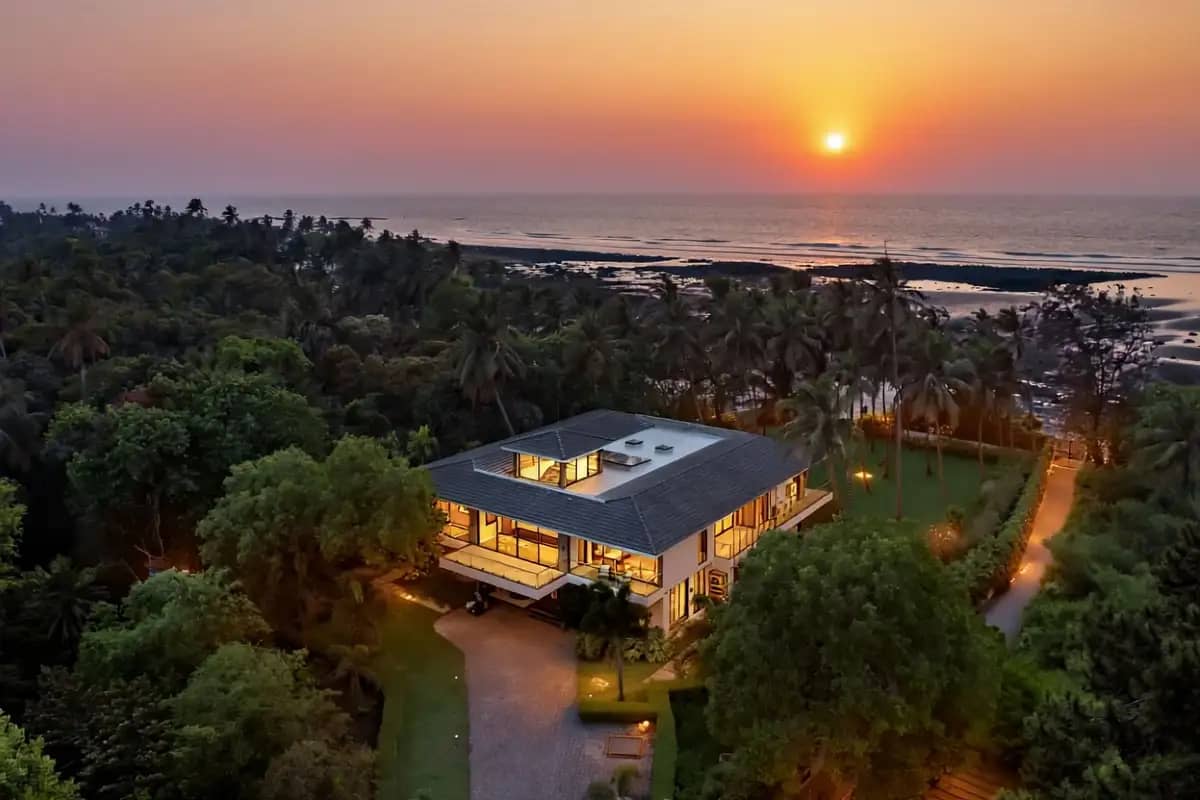 Sapphire Shores Beachfront Villa