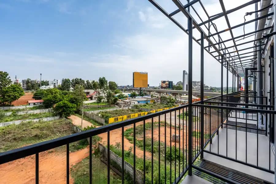Savian Suites Azure