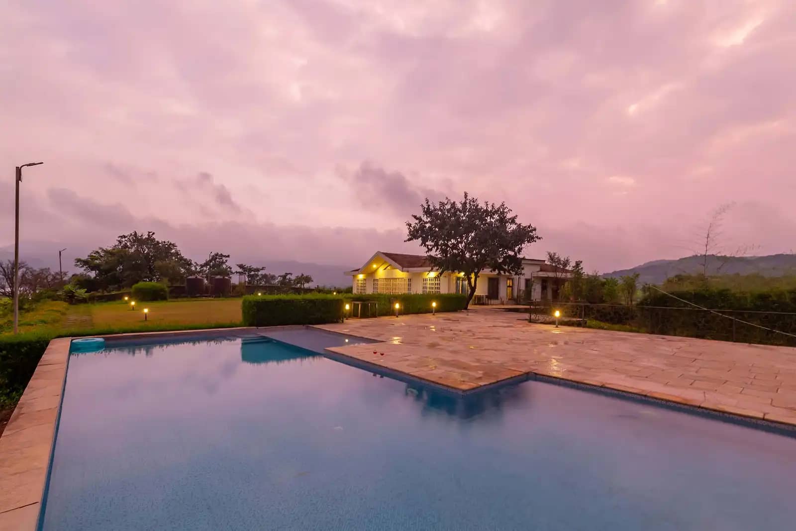 Shivom Villa 12 - Pawna