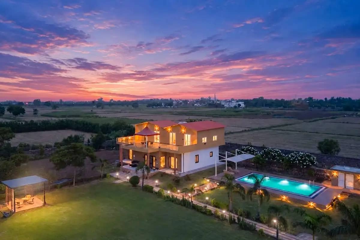 Sunrise Manor W/ Pool, Jacuzzi & Kidsβ Retreat
