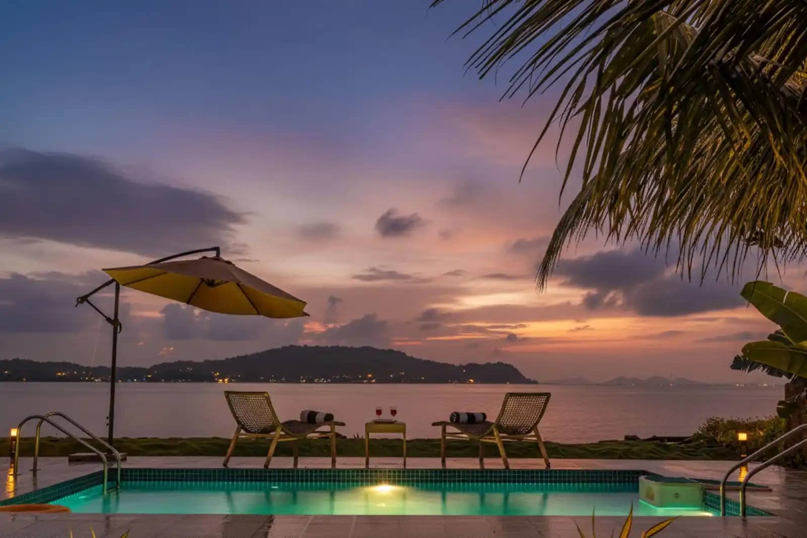 The Arks Villa w/ Private Infinity Pool - Siolim