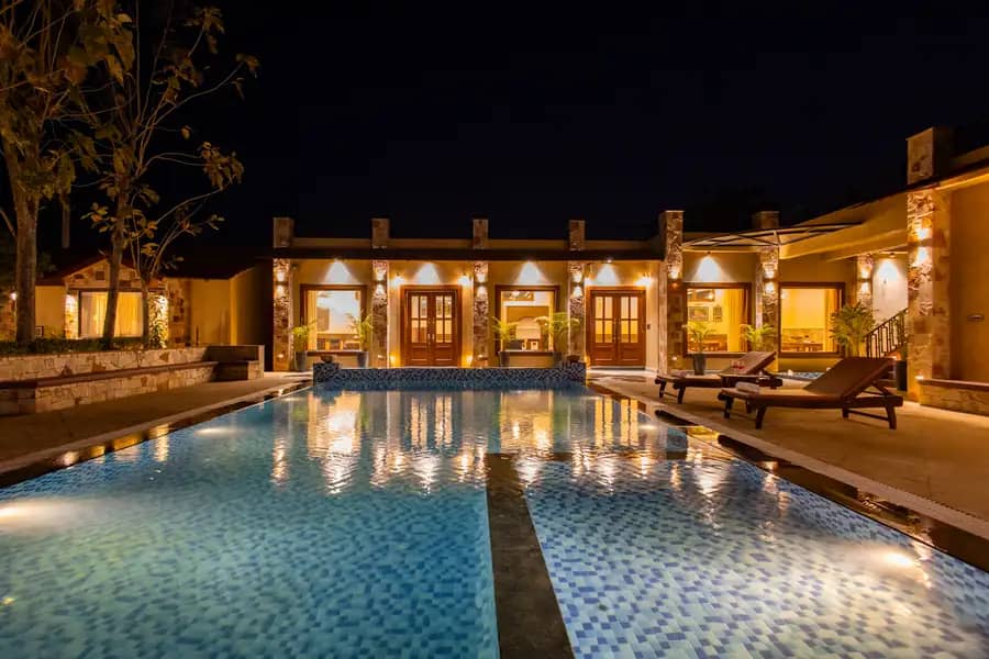 Tiger Cave Suite