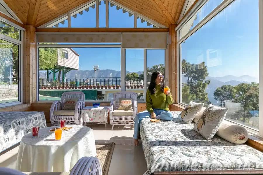 Treehouse @ Villa Mountain Crest w/ Outdoor Pool