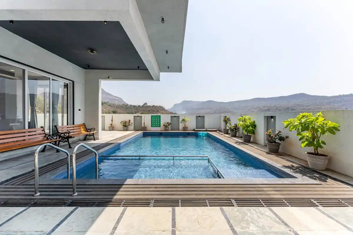 Villa Horizon Squares