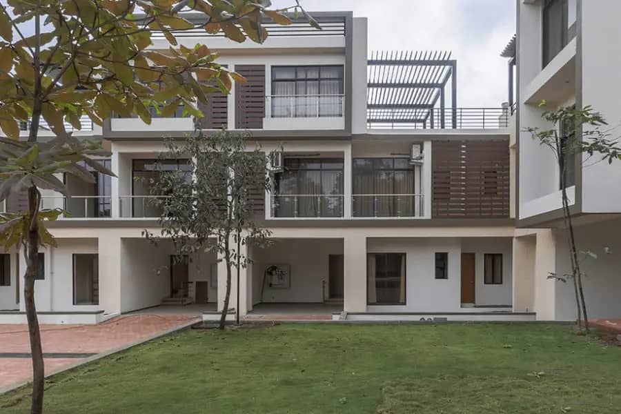 Vista Greenwoods Nine Villa
